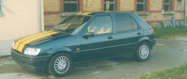 Ford Fiesta MK3 von Florian Frick - Bild 1